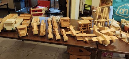Houten speelgoed op fair